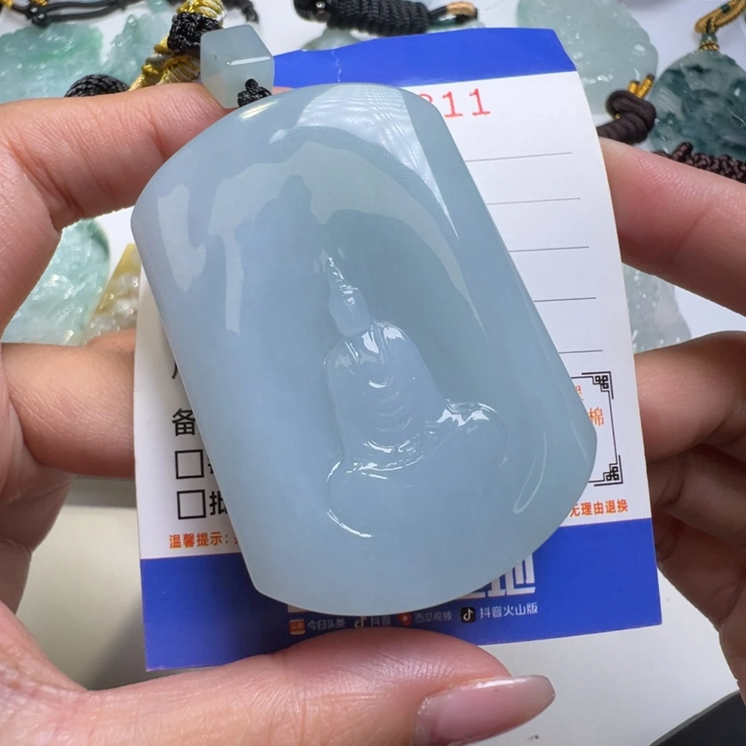翡翠未镶嵌颈饰缅甸翡翠