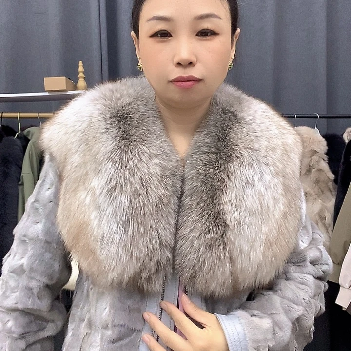 灰色短款外套女装