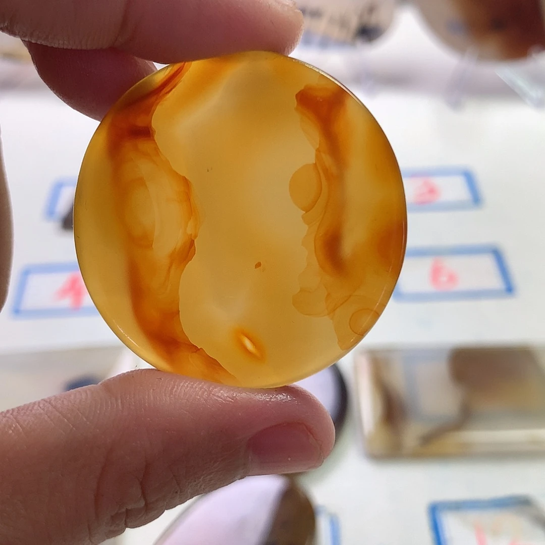 用***1未镶嵌玛瑙/玉髓珠宝半成品