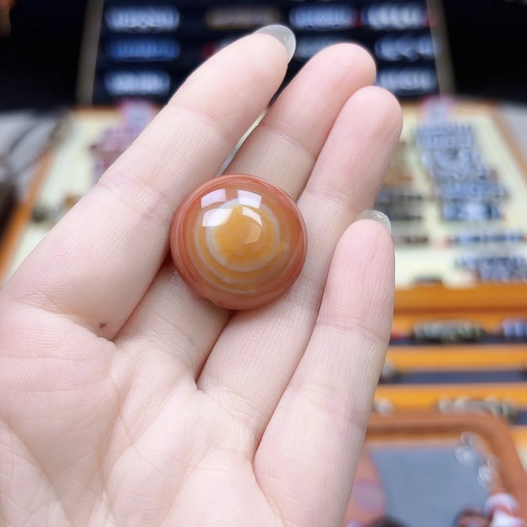 玛瑙/玉髓颈饰未镶嵌m****o