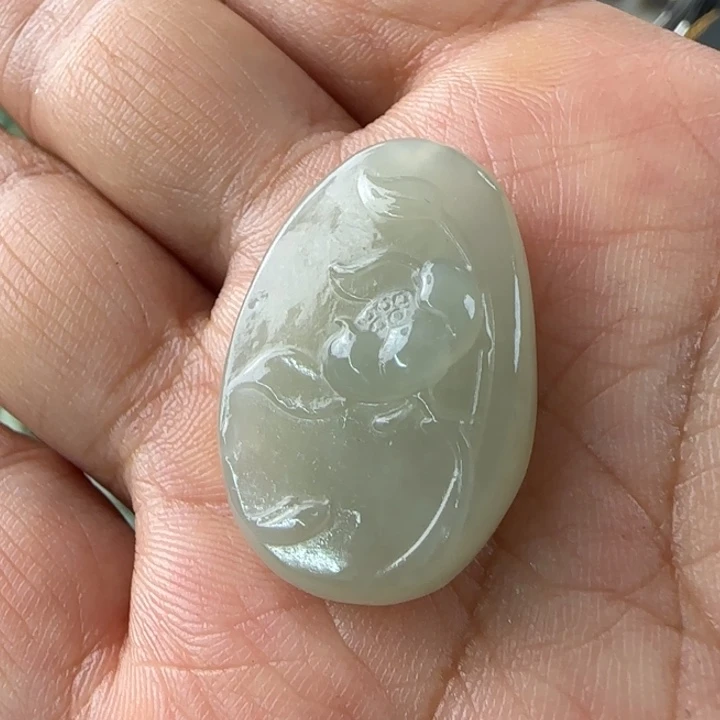 和田玉未镶嵌颈饰谜**喜