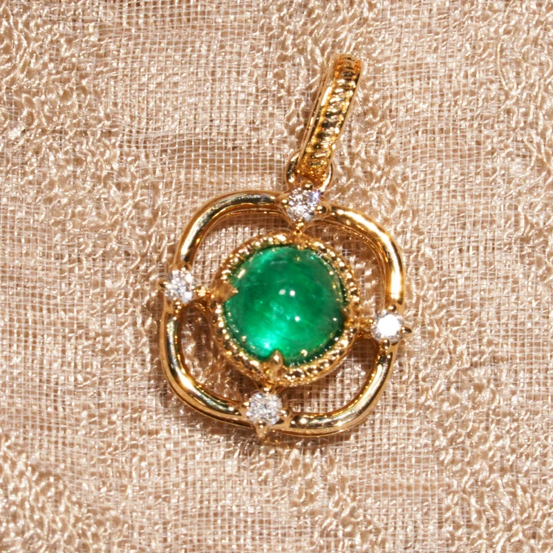 18k金祖母绿“森之眼”时尚简约吊坠（不含链，约0.5ct）zd1