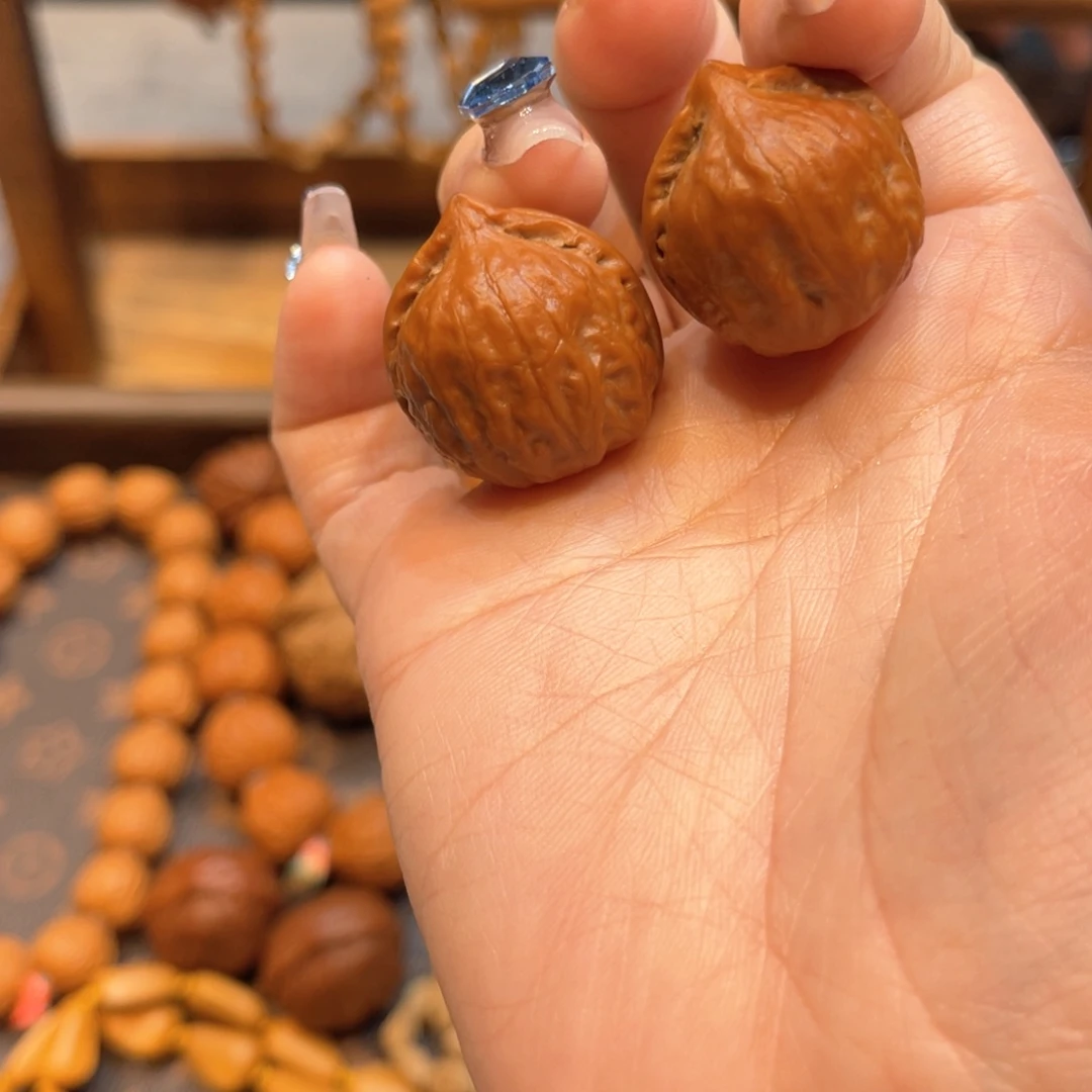 文玩核桃把件小金豆