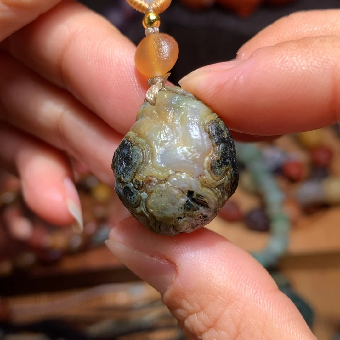 未镶嵌玛瑙/玉髓珠宝半成品