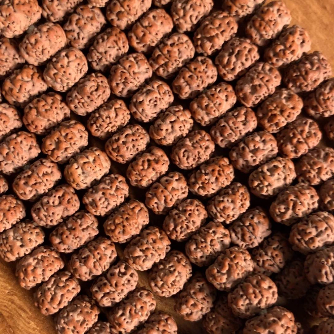 金刚菩提吊坠10.5mm左右极矮平细手持