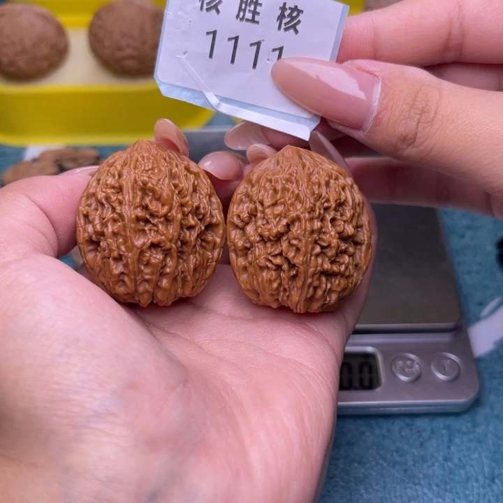 把件文玩核桃大蒜头34.1111
