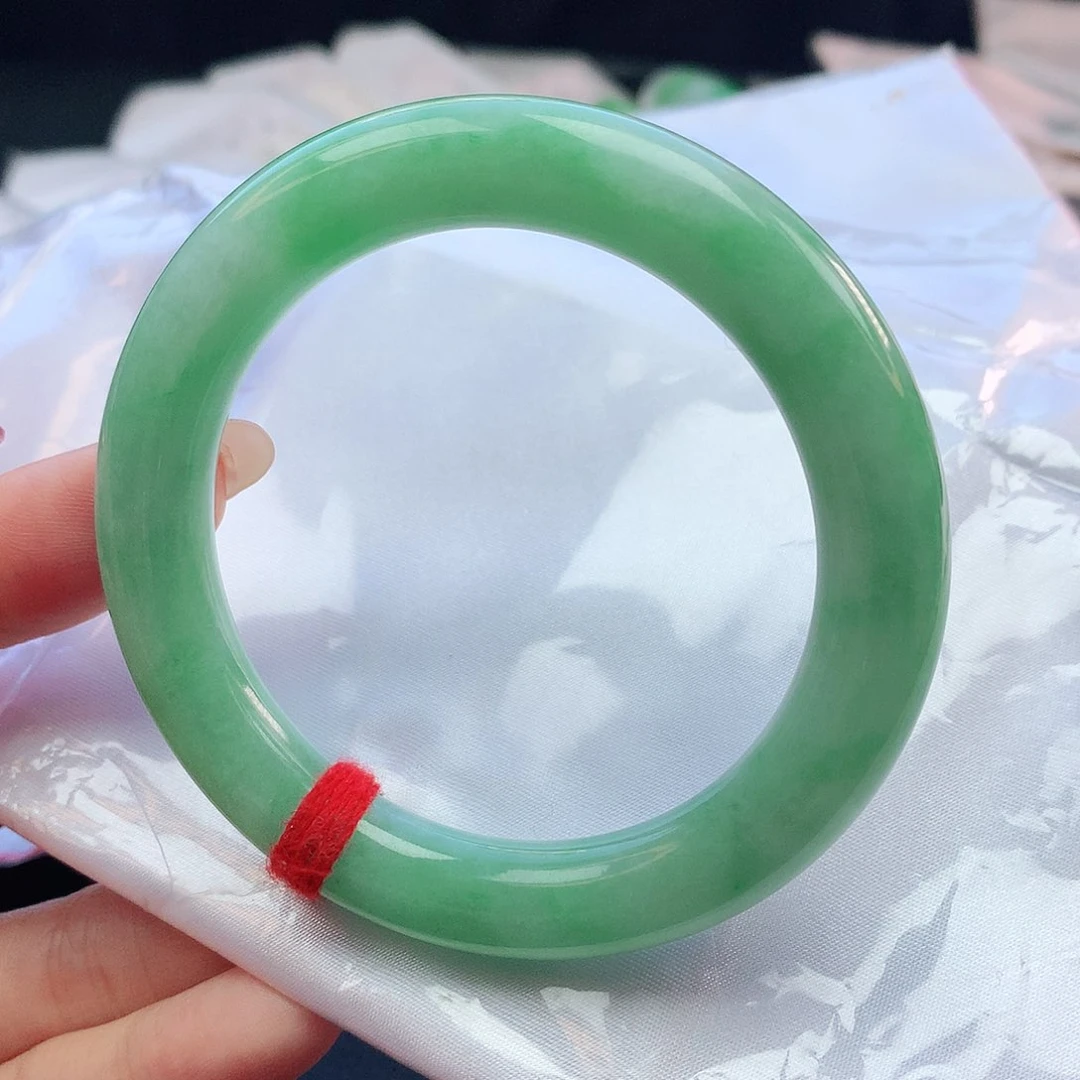 翡翠手镯未镶嵌54圆条882256