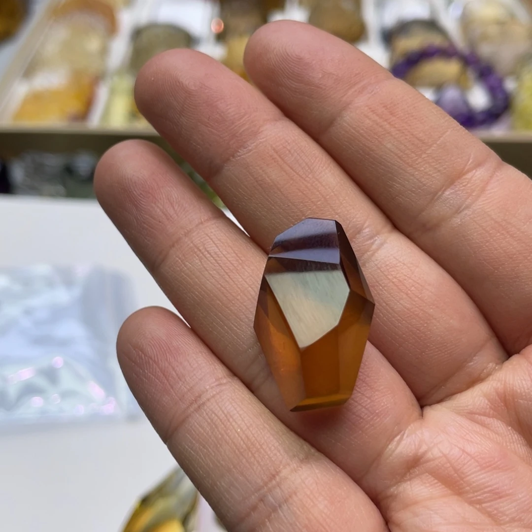 水晶颈饰未镶嵌b****o定制