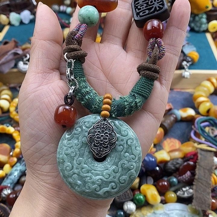 翡翠未镶嵌项链项链