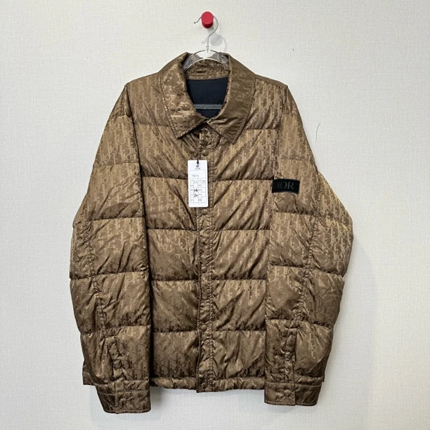99新 DIOR/迪奥 金色满印羽绒服 尺码：52 11608
