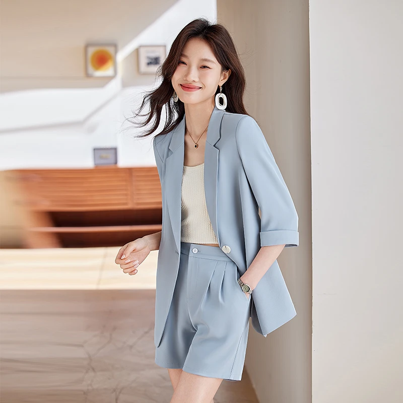 天蓝色小西装外套女2025夏季新款高级感气质宽松休闲薄款西服套装