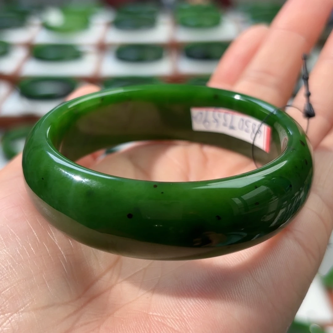 未镶嵌手镯和田玉愿**见