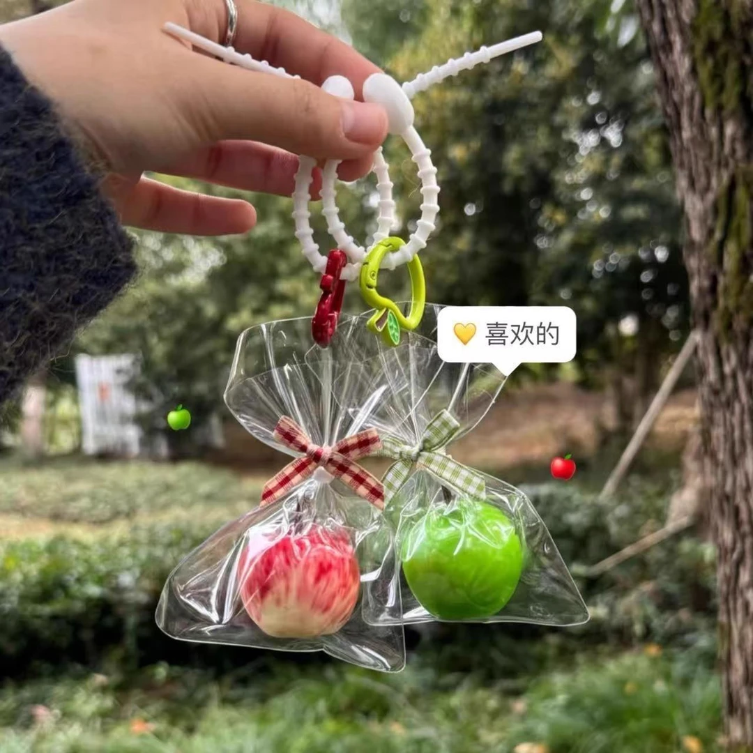 【现货速发】一颗苹果挂件包包挂件钥匙扣平安果情侣礼物挂件