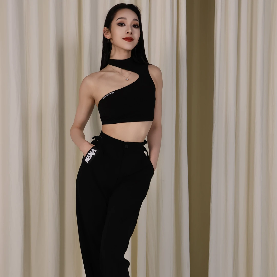 NANA女士拉丁舞高领胸衣美背镂空露肩修身上衣黑色性感时尚显瘦