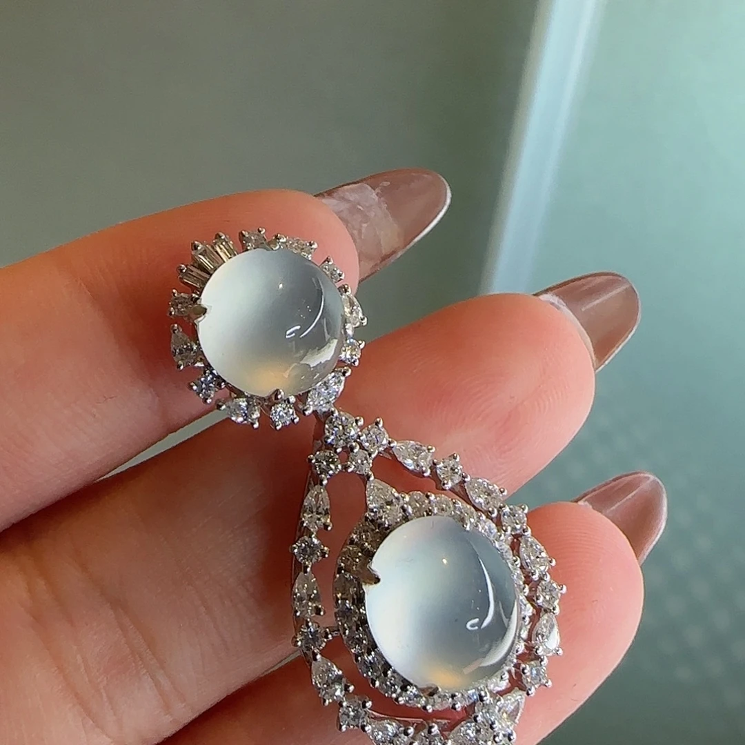 翡翠18K金镶嵌颈饰天然翡翠