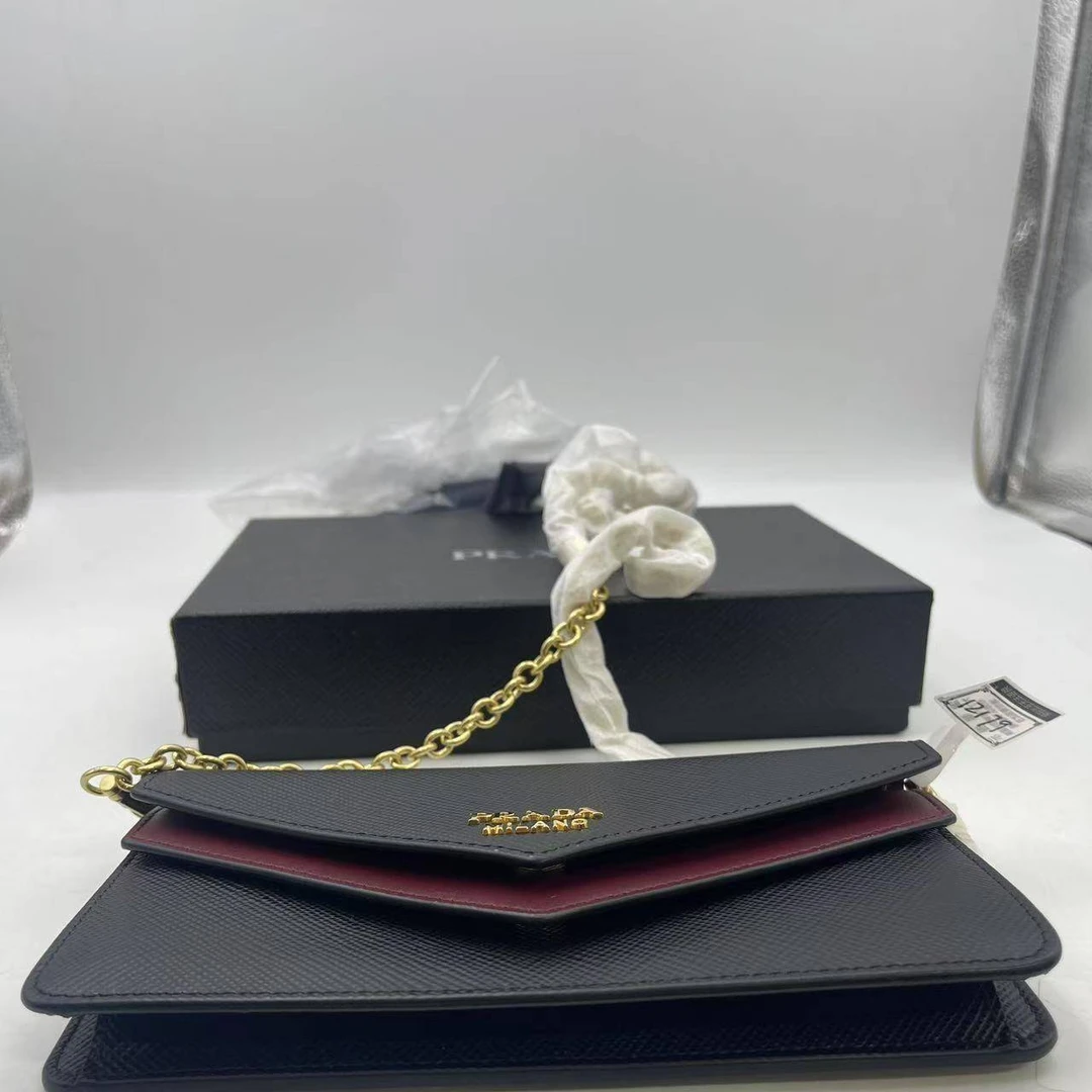 胖虎安安/普拉达/95新/公价0/箱包/单肩包/31Y2503080141