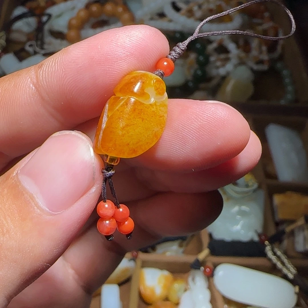 和田玉挂件未镶嵌