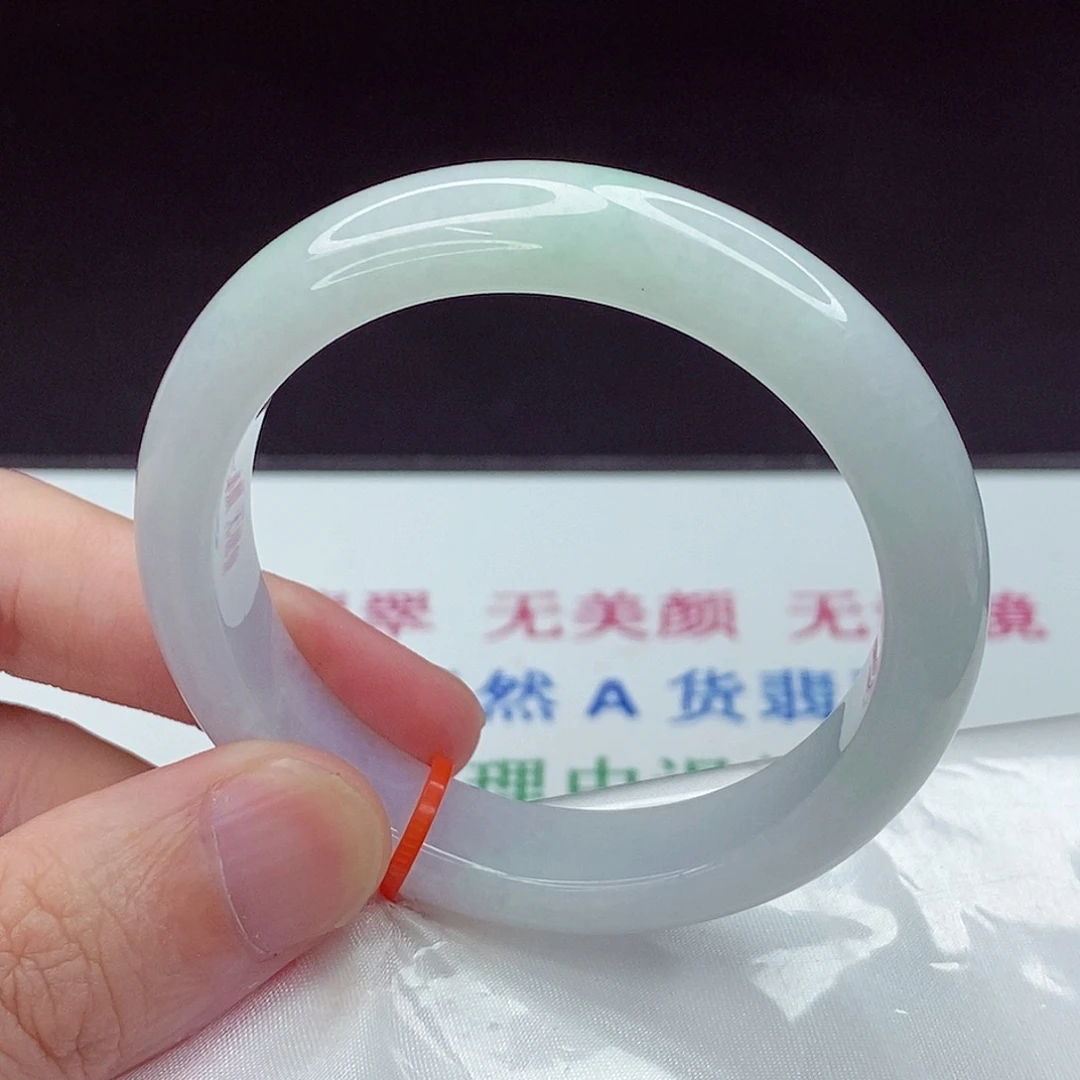 翡翠未镶嵌手镯55.4圈