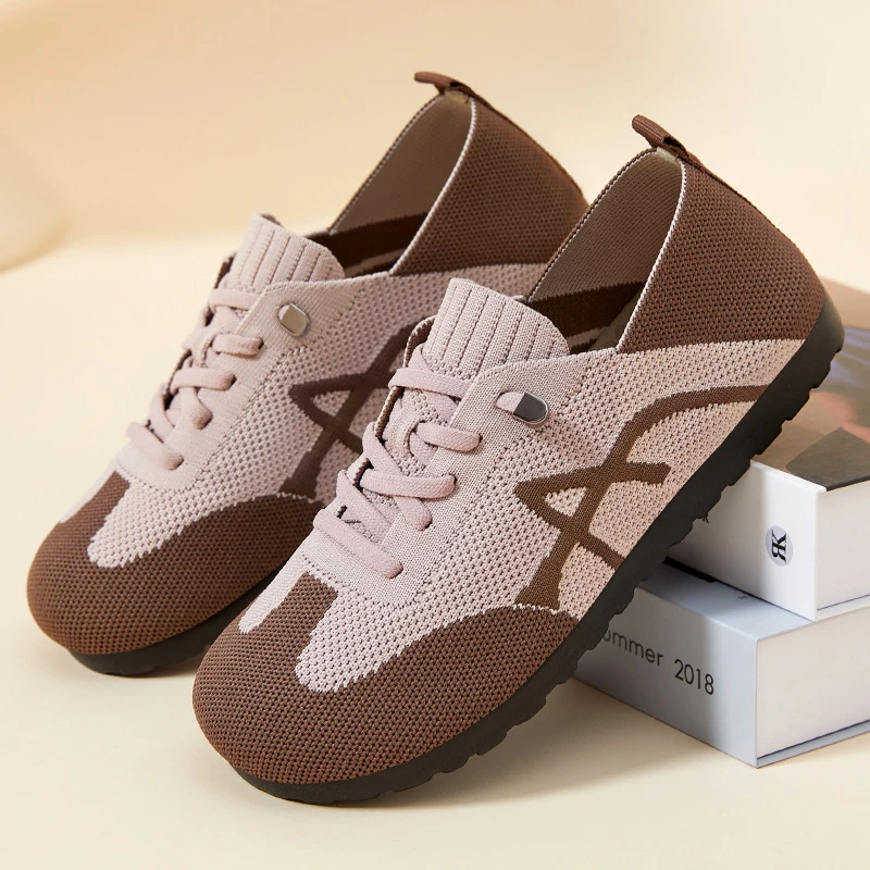 2025春夏新品复古德训妈妈鞋时尚软底轻便透气百搭防滑运动女鞋