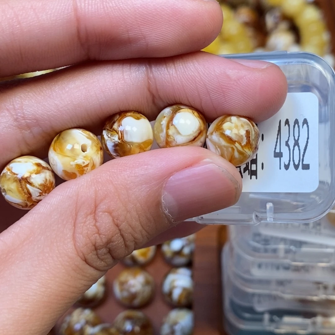 把件猴头核桃沁色圆珠老型4382