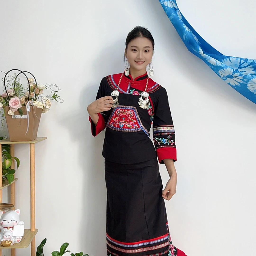布依族壮族少数民族重工刺绣红色立领上衣民族风裙子服装