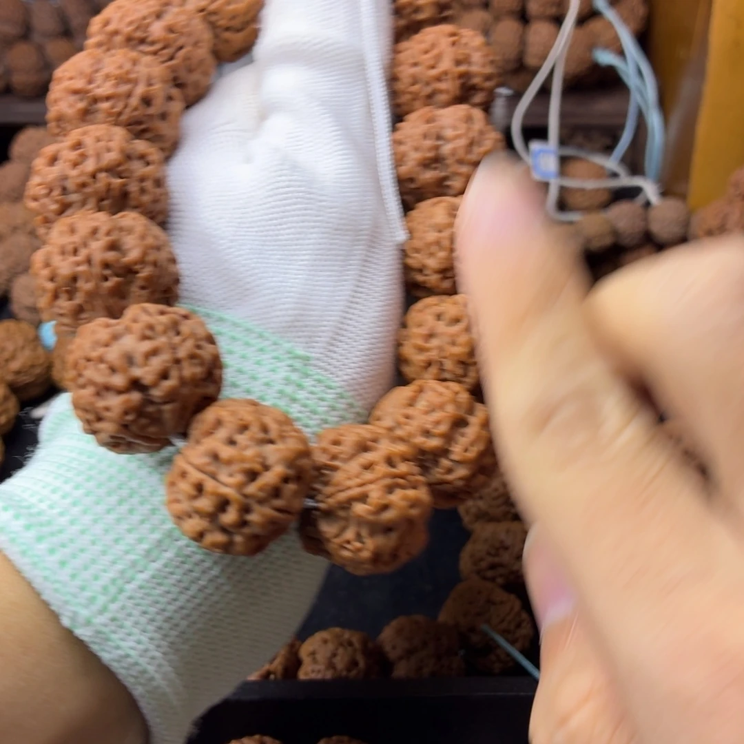 爱***鼠金刚菩提吊坠五星蜂王