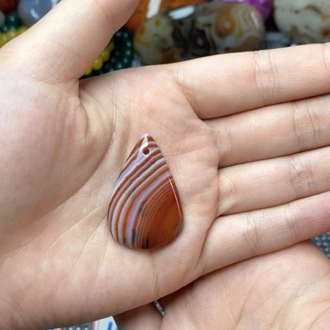 未镶嵌玛瑙/玉髓珠宝奇石