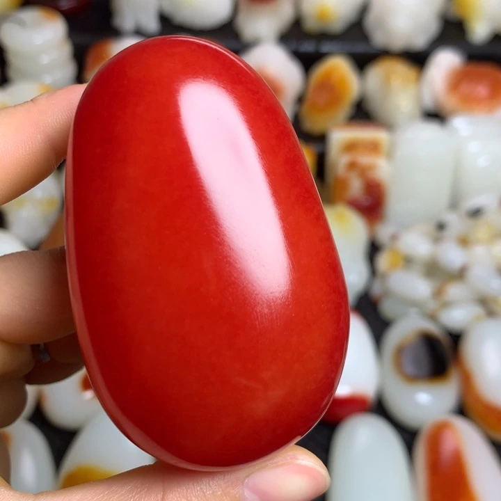 尤**斯新疆戈壁石五彩石