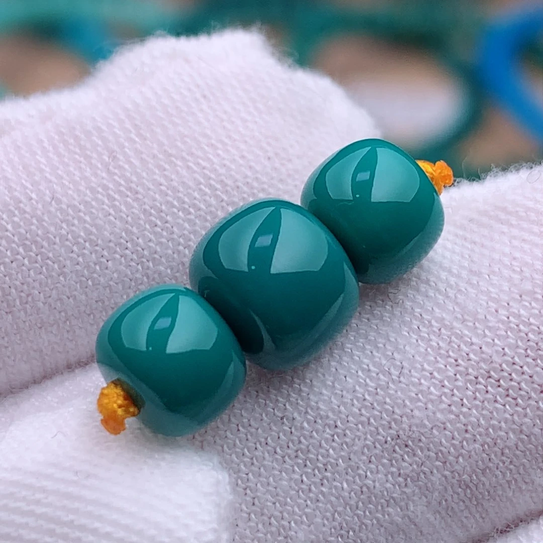 18K金镶嵌绿松石珠宝奇石6.6mm三连珠