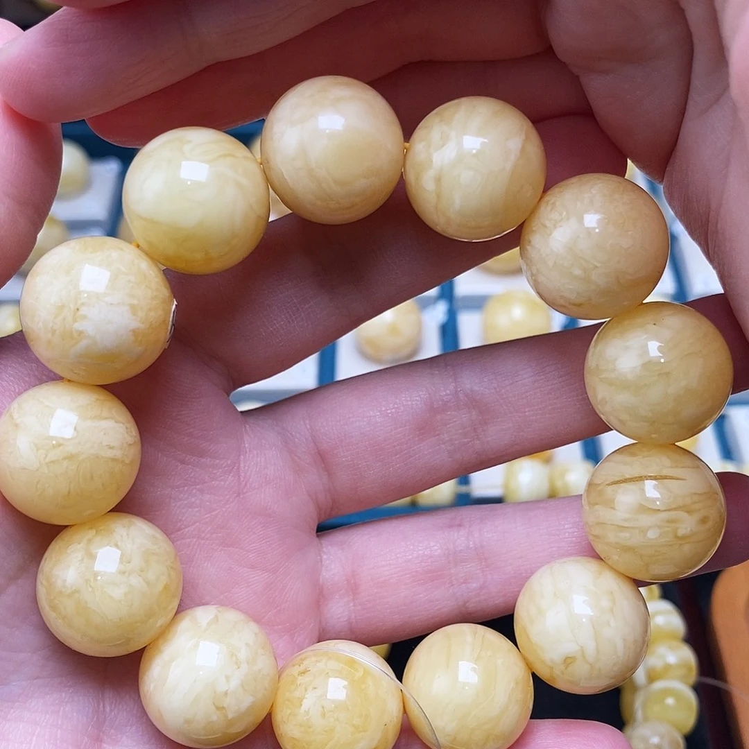 蜜蜡珠宝奇石未镶嵌