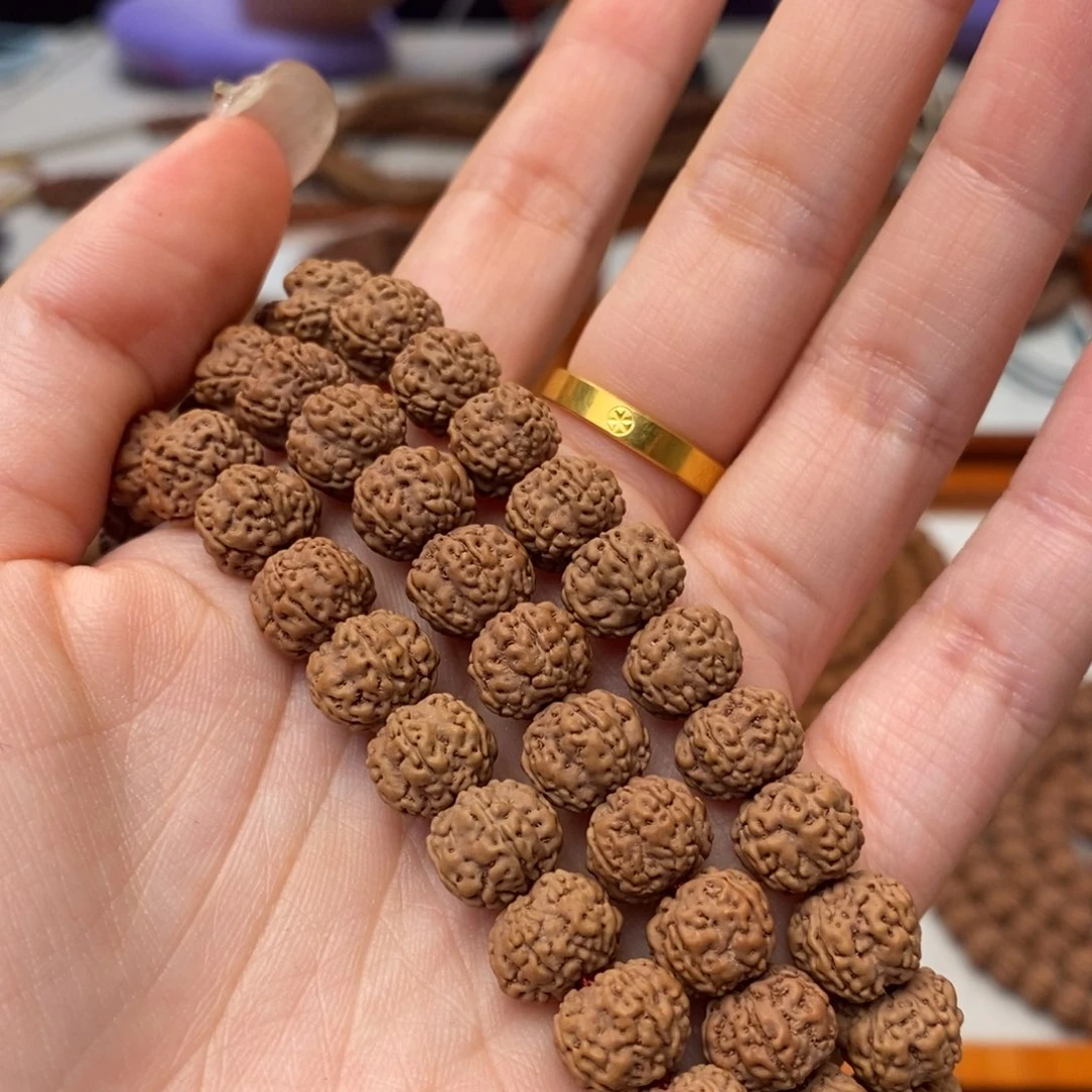 秦****金刚菩提吊坠花王108