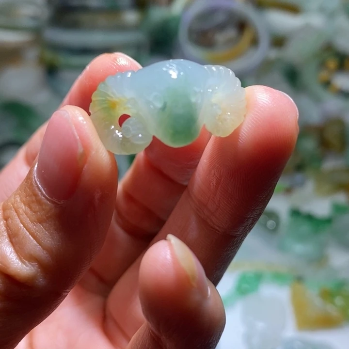 定制翡翠未镶嵌毛货