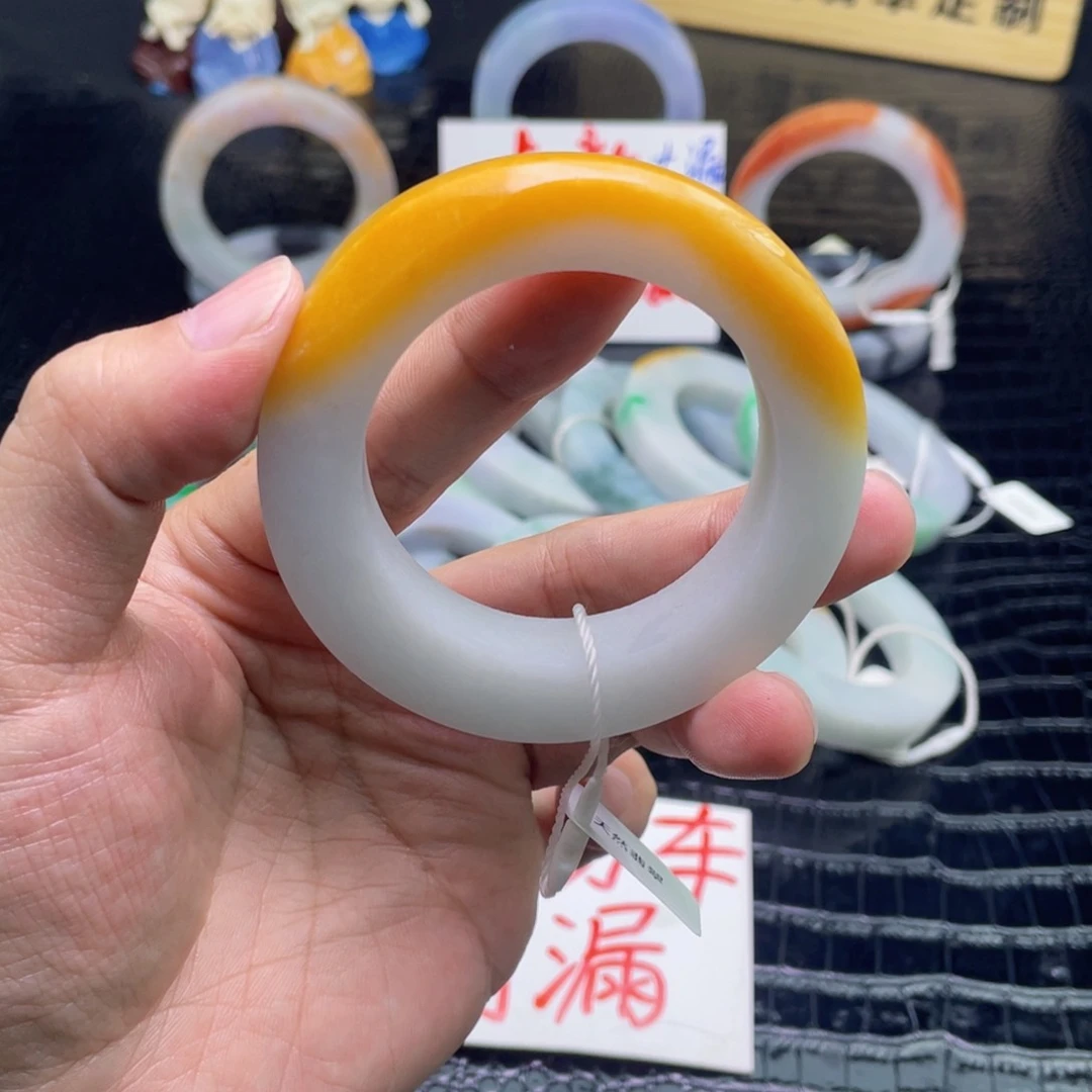 未镶嵌翡翠定制翡翠玉*