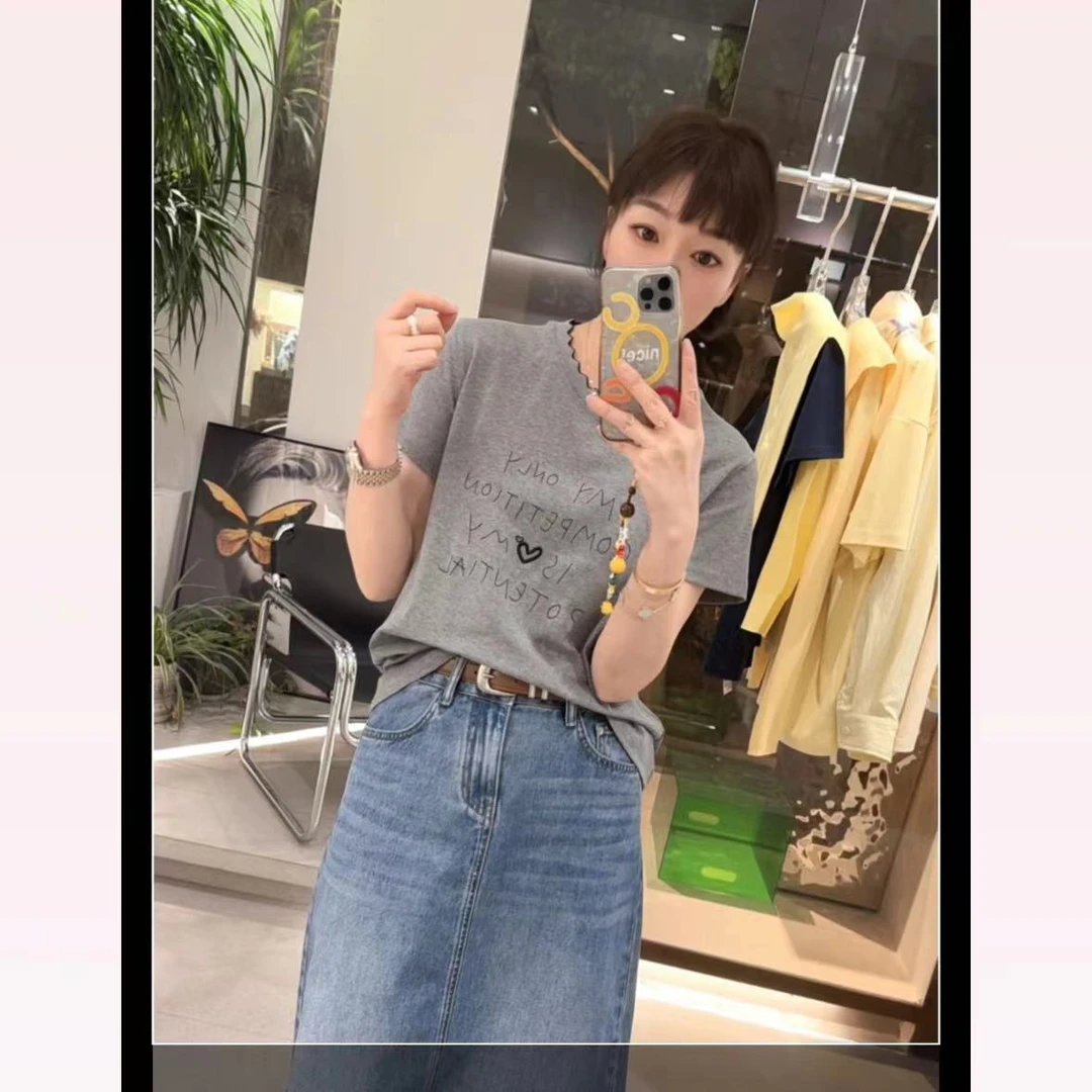 春苗女装     波浪领上衣     新款百搭设计感T恤