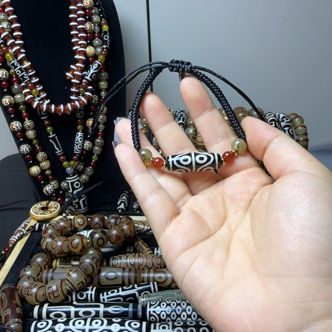 玛瑙/玉髓合金颈饰