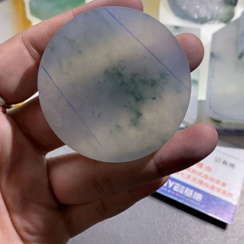 【闪购商品】翡翠挂件未镶嵌一*梦