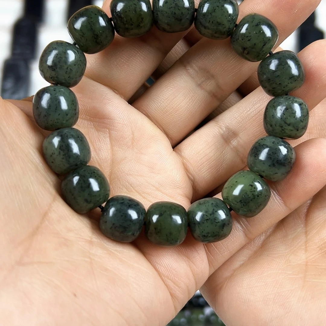 和田玉（墨玉）未镶嵌吊坠(不含链)卡14老型青花手串