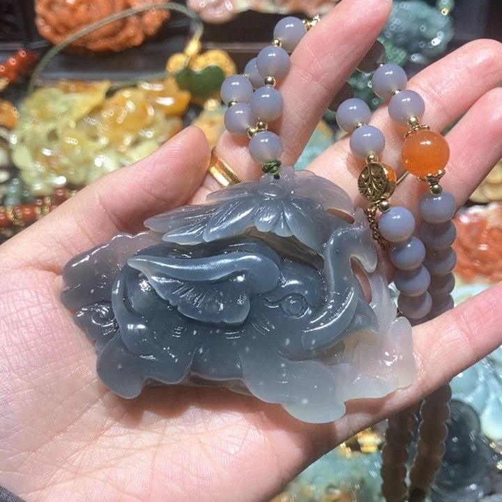 岫玉未镶嵌毛衣链