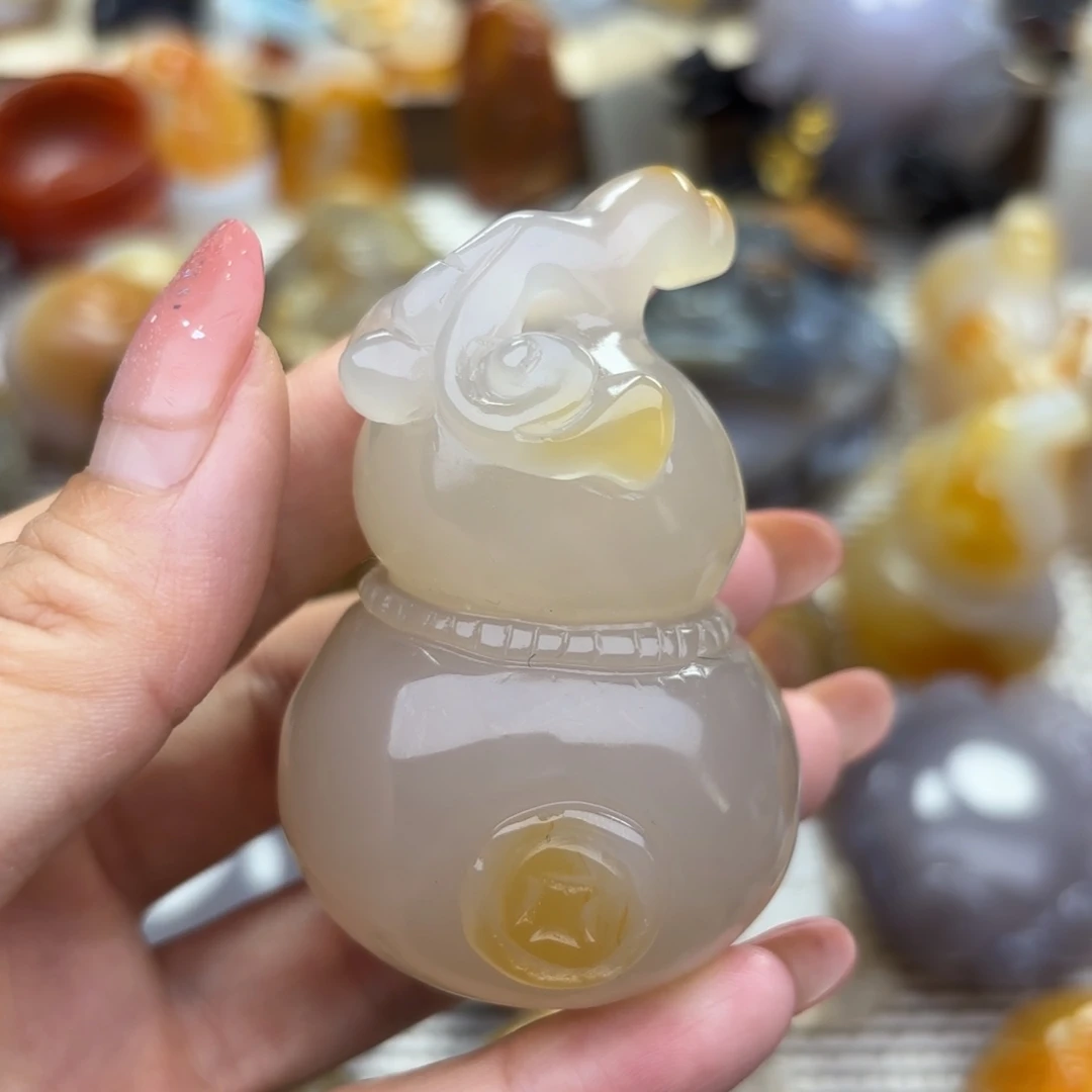 玛瑙/玉髓把件未镶嵌