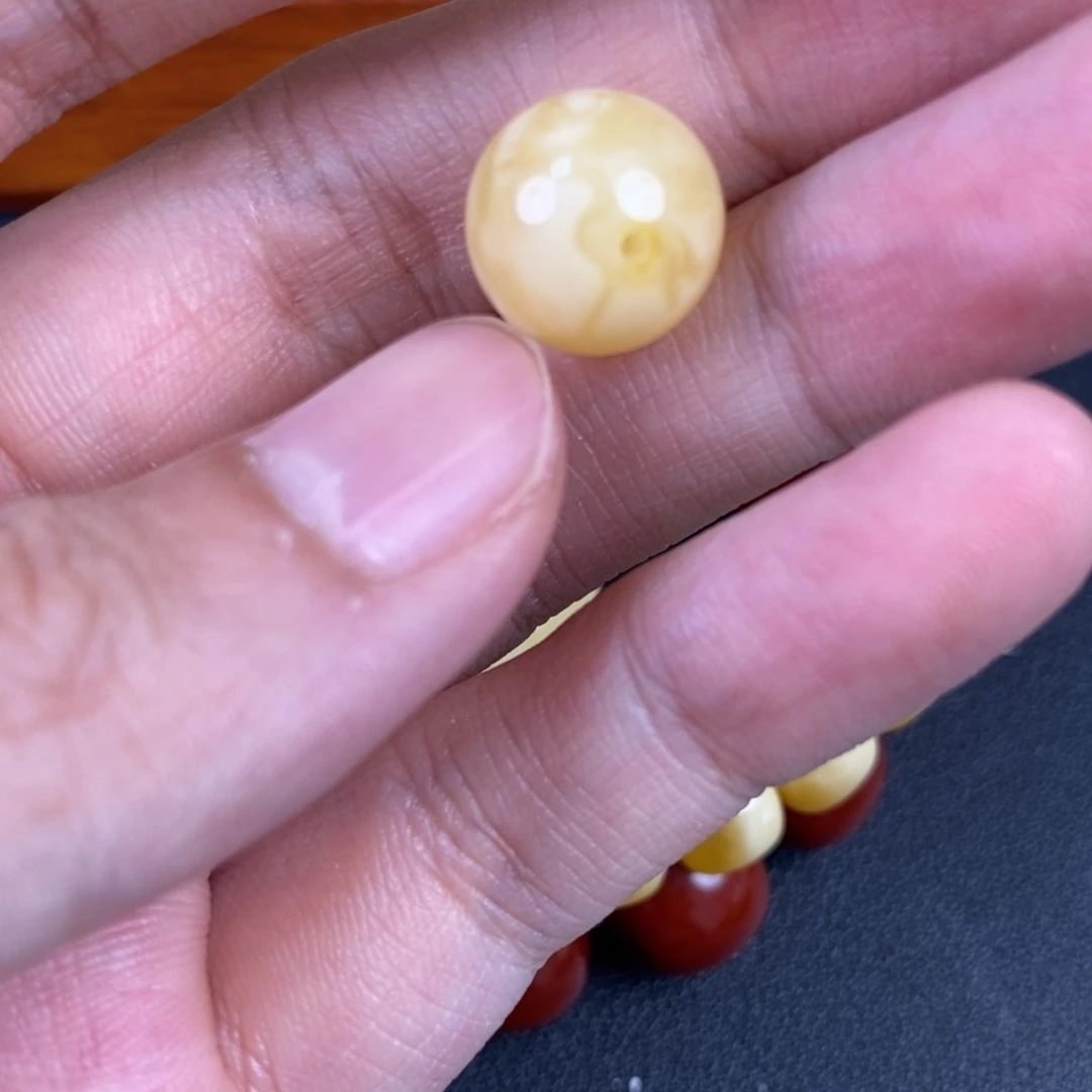 琥珀未镶嵌裸石29