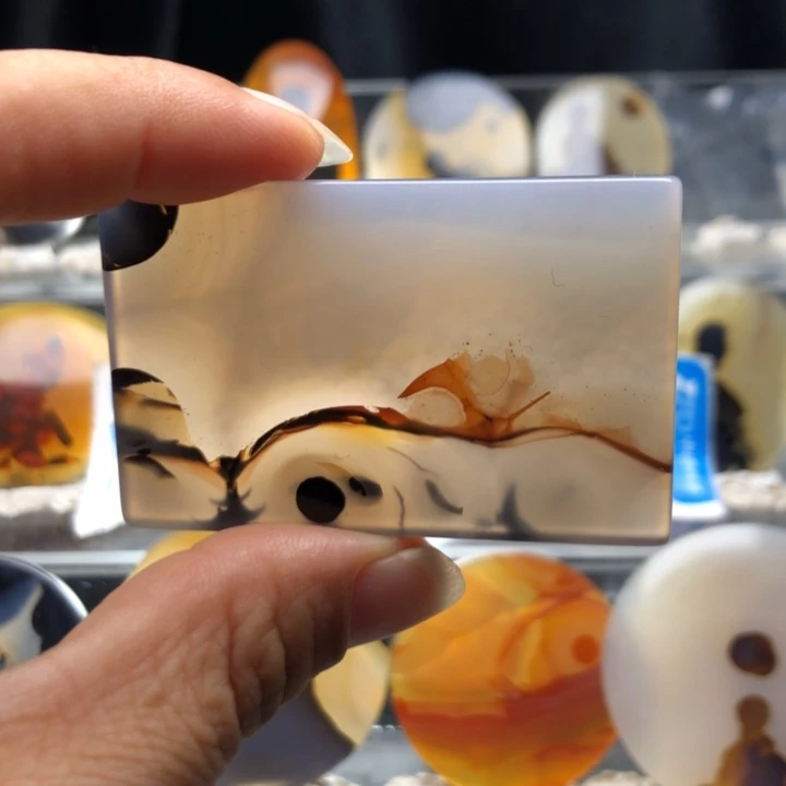 合金玛瑙/玉髓珠宝奇石64有瑕