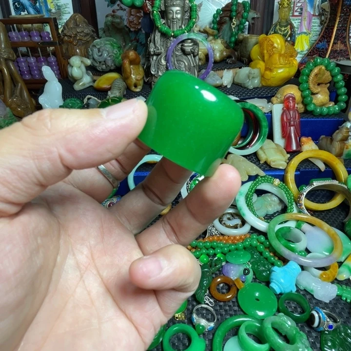 滴血莲花菩提吊坠