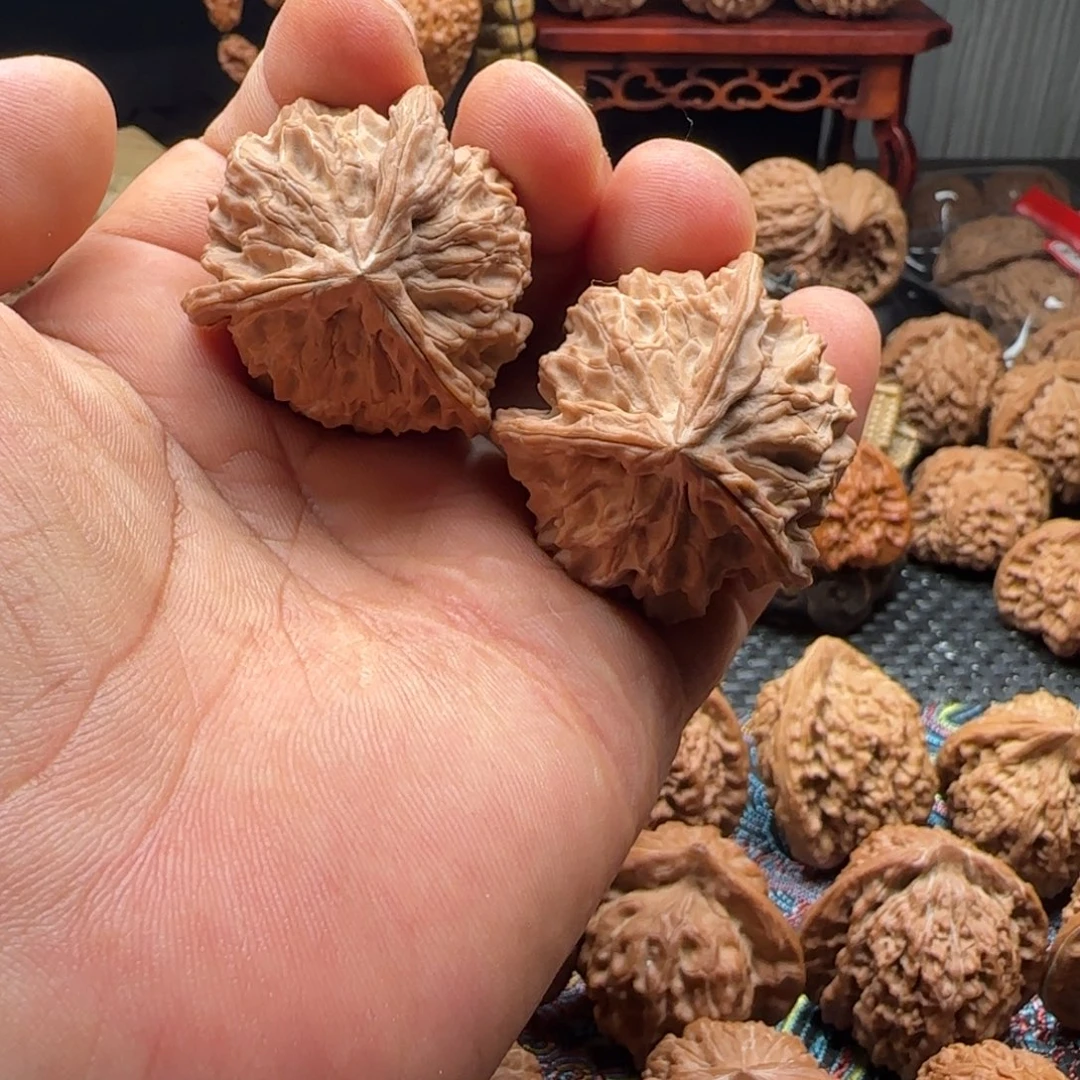 文玩核桃吊坠全品盘山三棱40