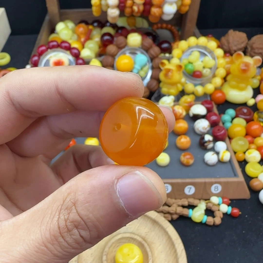 樂***琊琥珀未镶嵌颈饰22mm