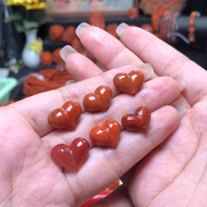 南红玛瑙未镶嵌吊坠(赠链)