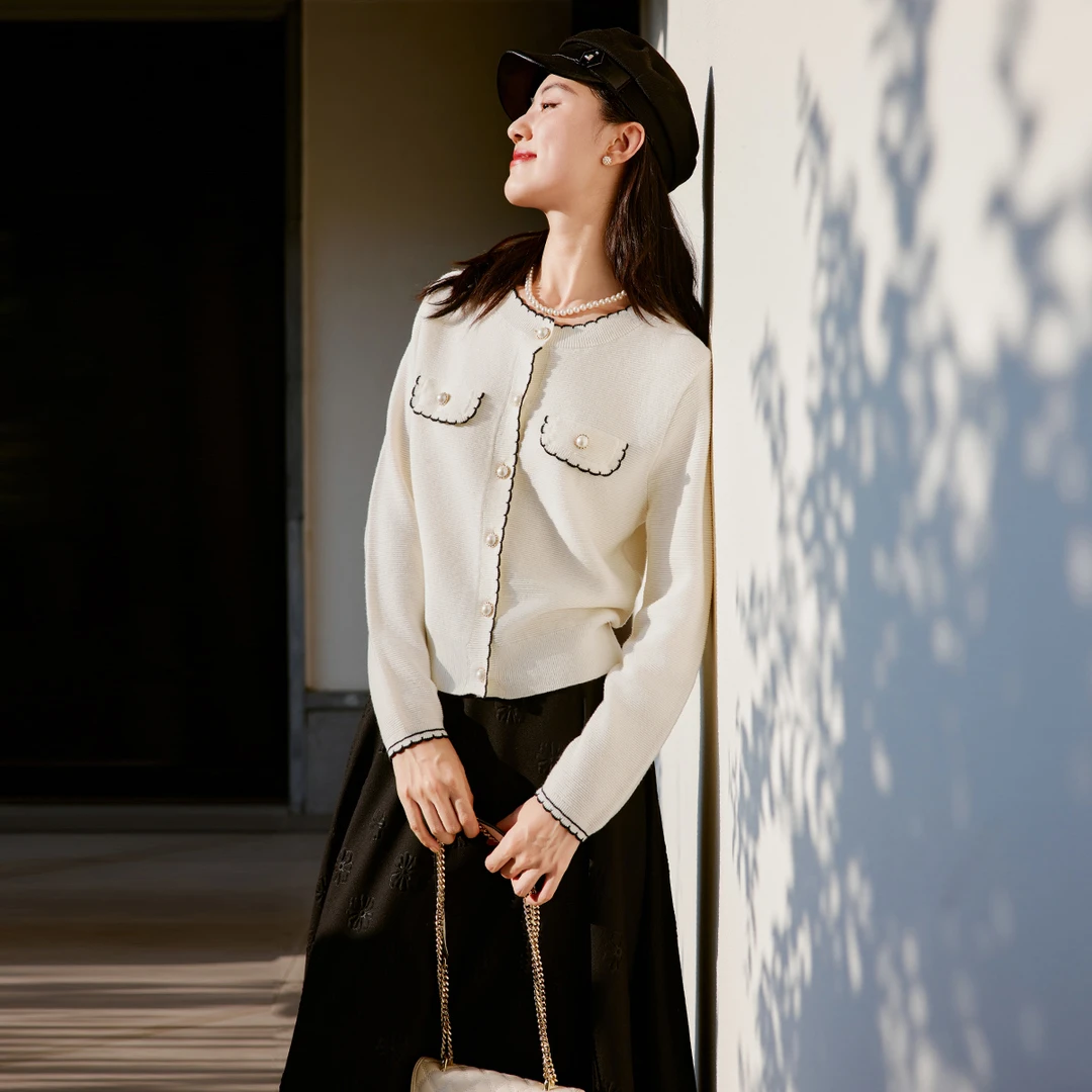 【粉丝专享】歌蒂诗简约气质口袋装饰小香风针织外套 1E10W2512