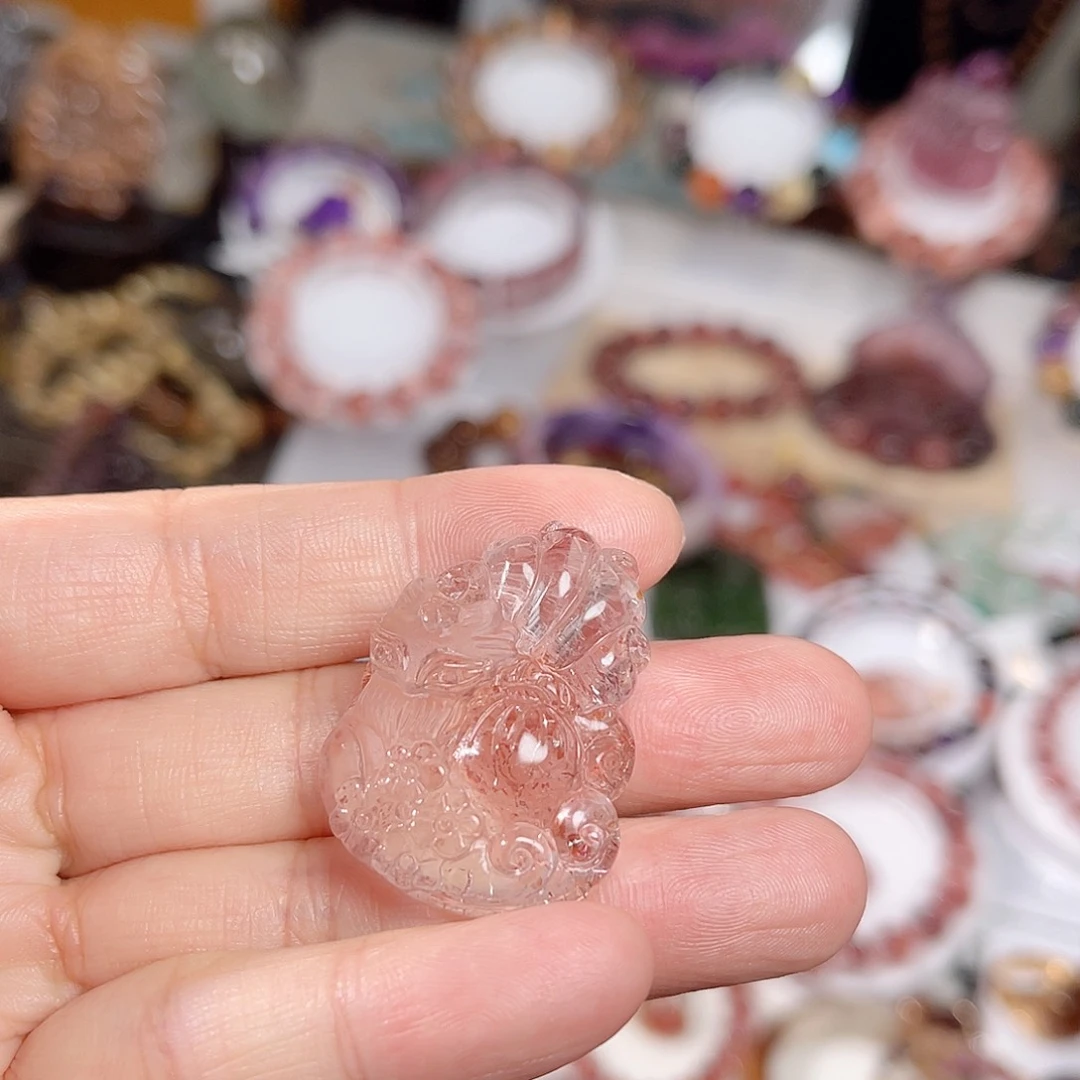 颈饰未镶嵌水晶订制