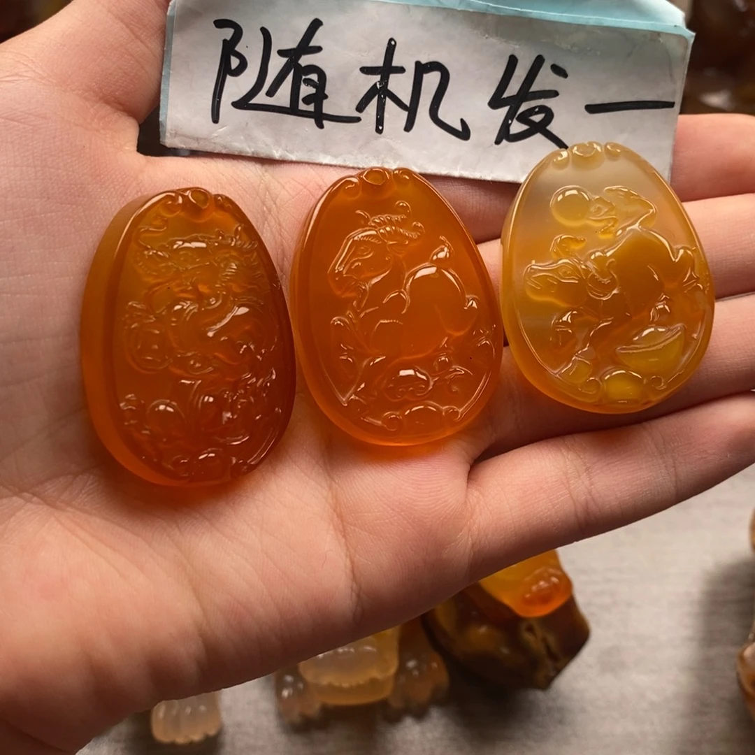 玛瑙/玉髓未镶嵌颈饰