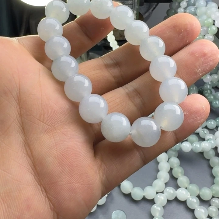 淼***淼定制翡翠未镶嵌卡12.5，糯冰手串