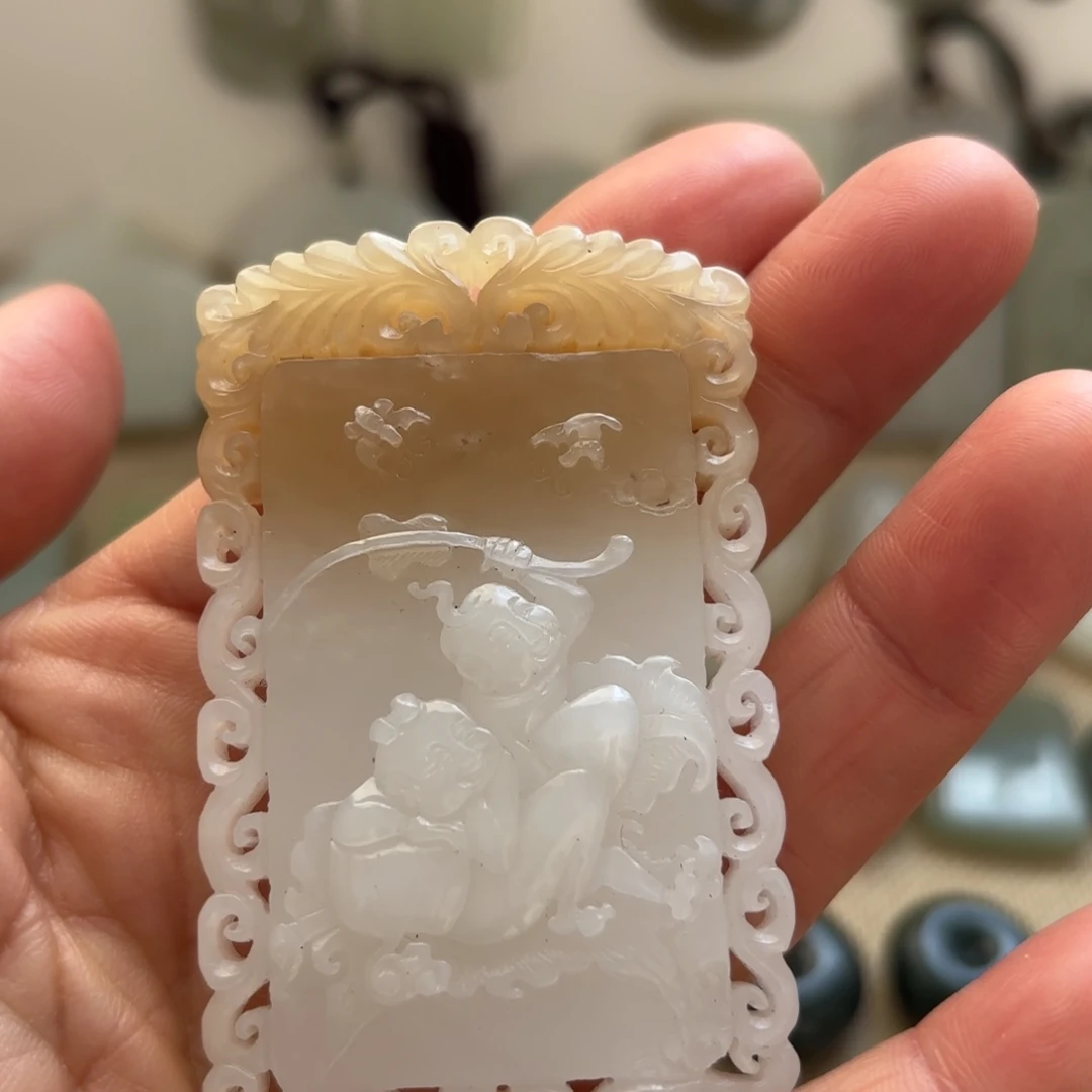 和田玉（糖玉）未镶嵌颈饰